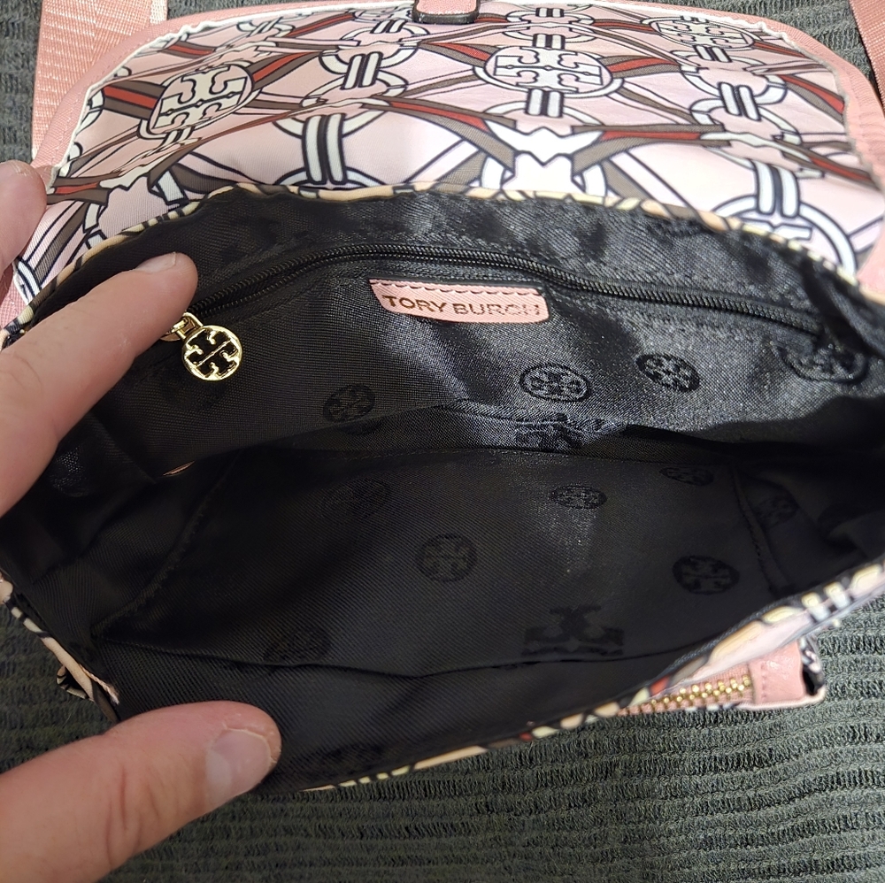 Pink Tory Burch Crossbody Signature‎ Bag - Picture 5 of 5